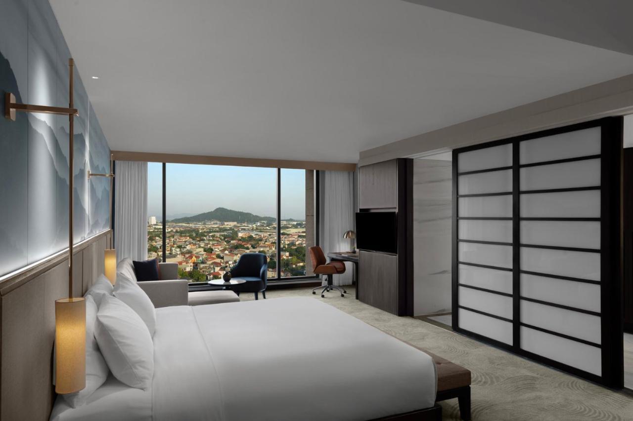 Crowne Plaza Vinh Yen City Centre By Ihg Экстерьер фото