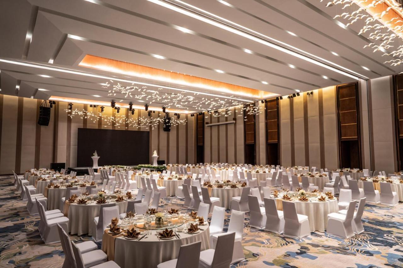 Crowne Plaza Vinh Yen City Centre By Ihg Экстерьер фото