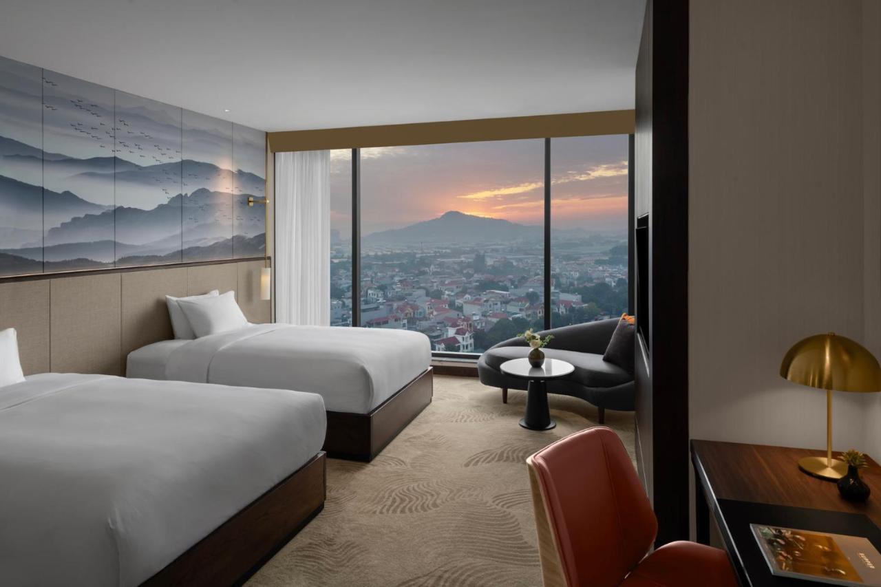 Crowne Plaza Vinh Yen City Centre By Ihg Экстерьер фото