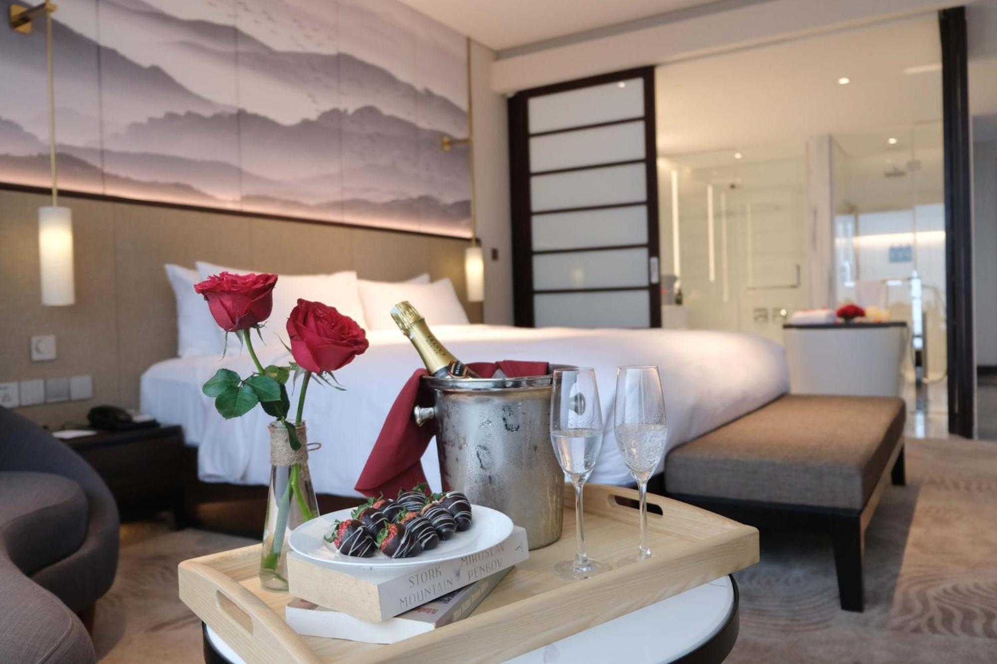 Crowne Plaza Vinh Yen City Centre By Ihg Экстерьер фото